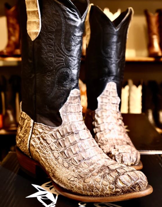 Republic - Natural Hornback Saltwater Crocodile Belt