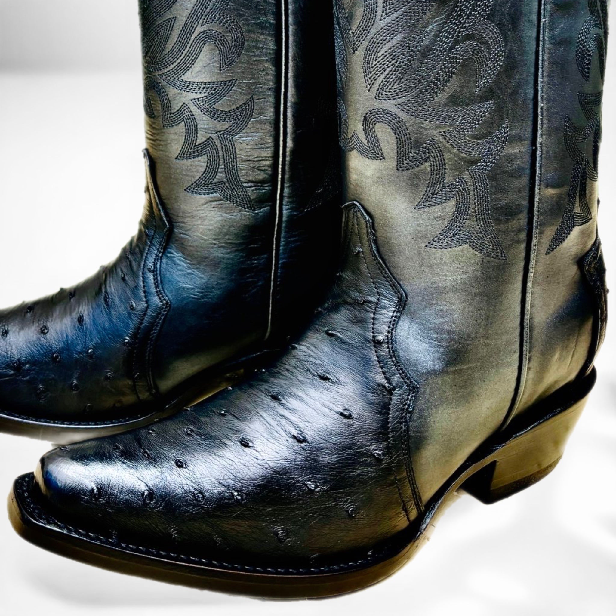 Colt Womens (Made to Order)