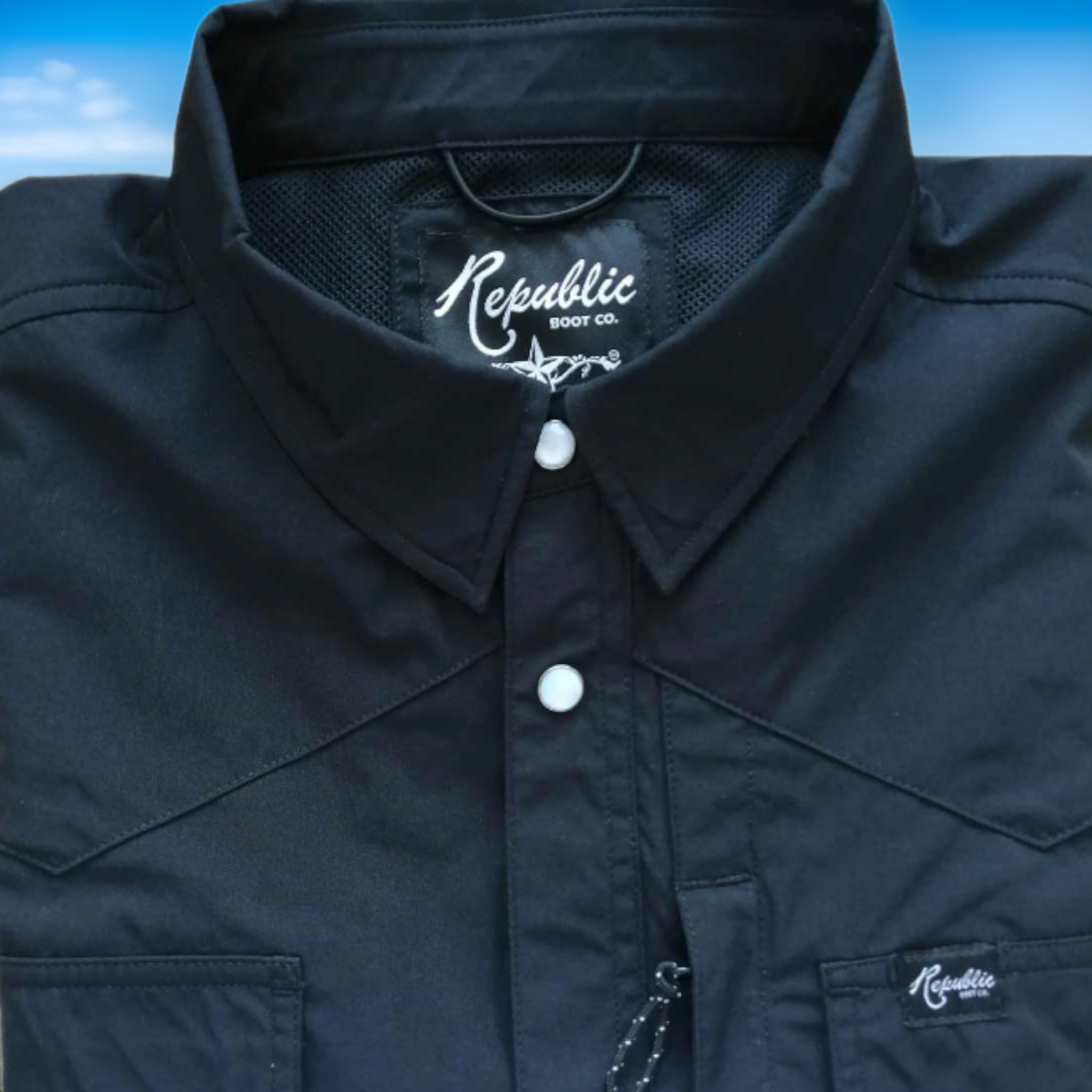 Black Performance Shirt - Long Sleeve