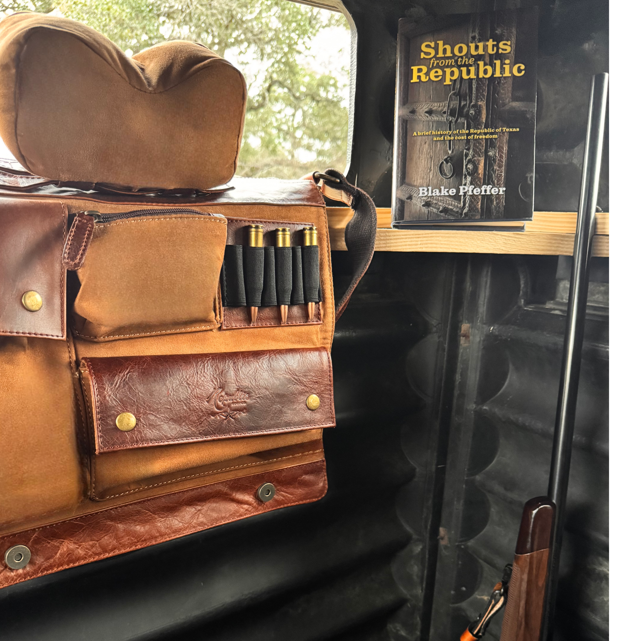 Deer Hunter Blind Bag